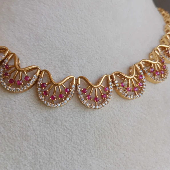 Pretty U-Shape Neckset