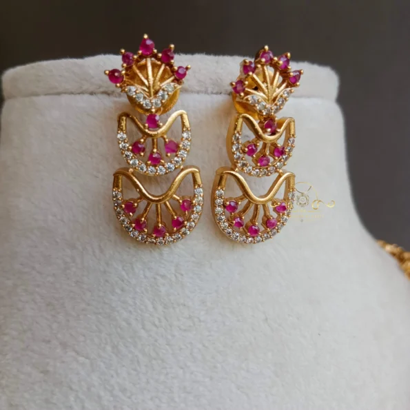 Pretty U-Shape Neckset