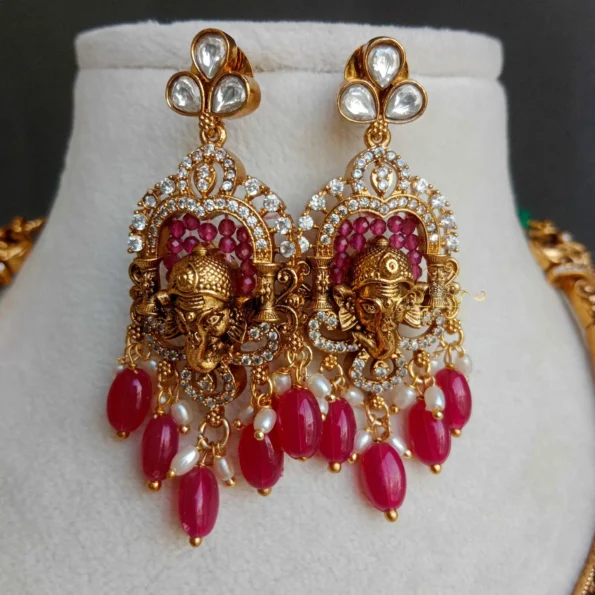 Pretty Lakshmi Ganesha Antique Neckset