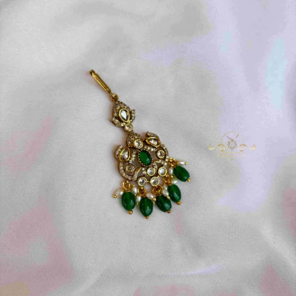 Simple Victorian Emerald Drop Maang Tikka
