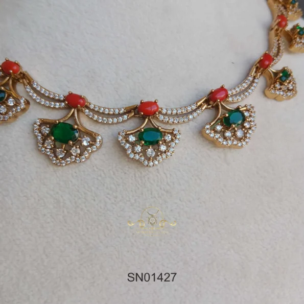 Beautiful Curved AD Set with Coral Top and Emerald Drops
