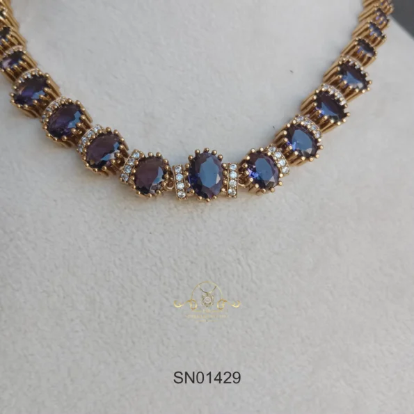 Pretty Victorian Purple Stone Solitaire Set