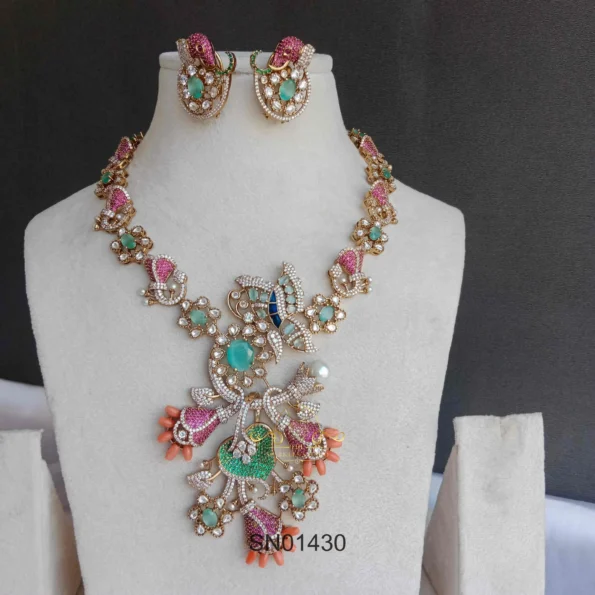 Exclusive and Colorful Victorian Neckset