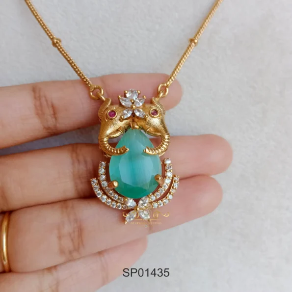 Cute Dual Elephant Chain Pendant Set