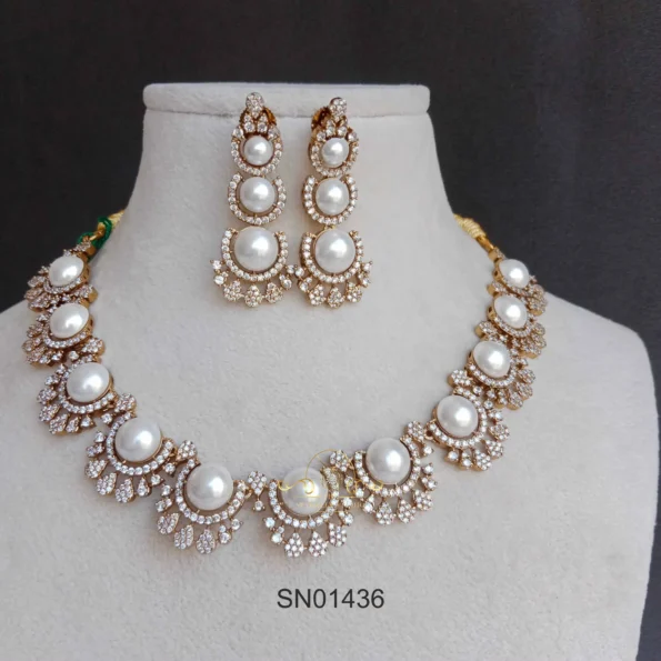 Ethnic Pearl and Diamond Neckset