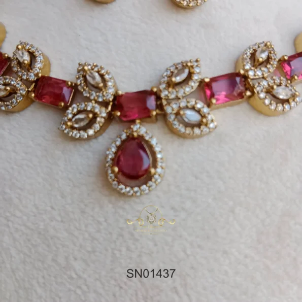 Dual Leaf Colored Stone Necklace