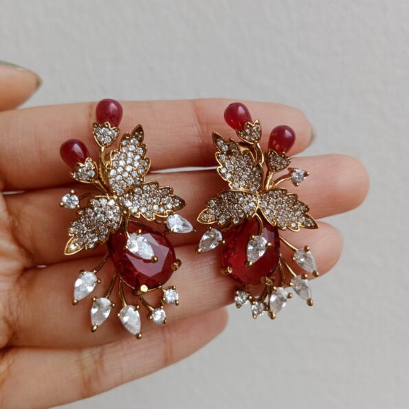 Stylish Victorian Earrings