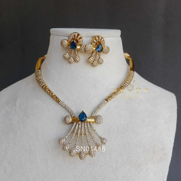Stylish AD Set with Sapphire