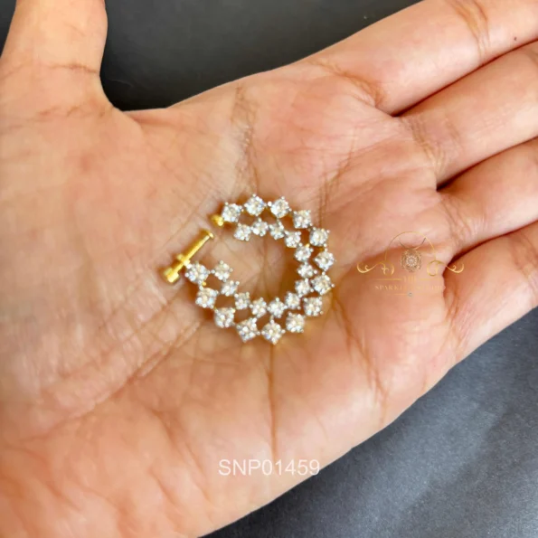 Dazzling Two Layer AD Nose Pin