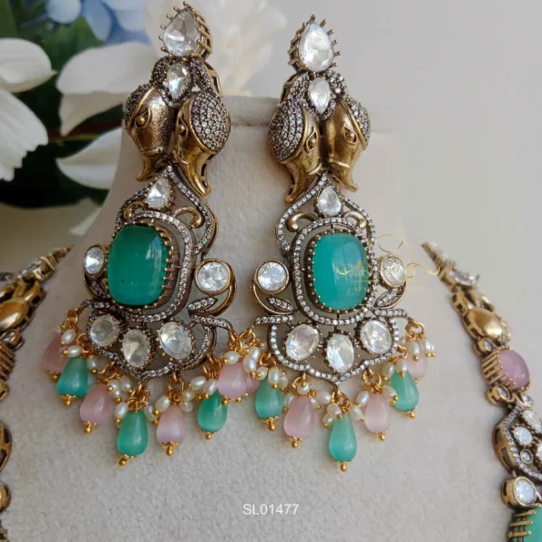 Royal and Grand Massonite Victorian Necklace
