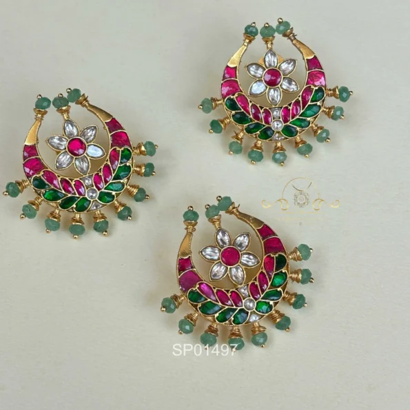 Jadau Moon Pendant Set