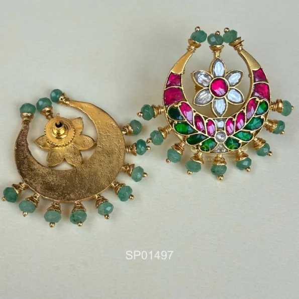 Jadau Moon Pendant Set
