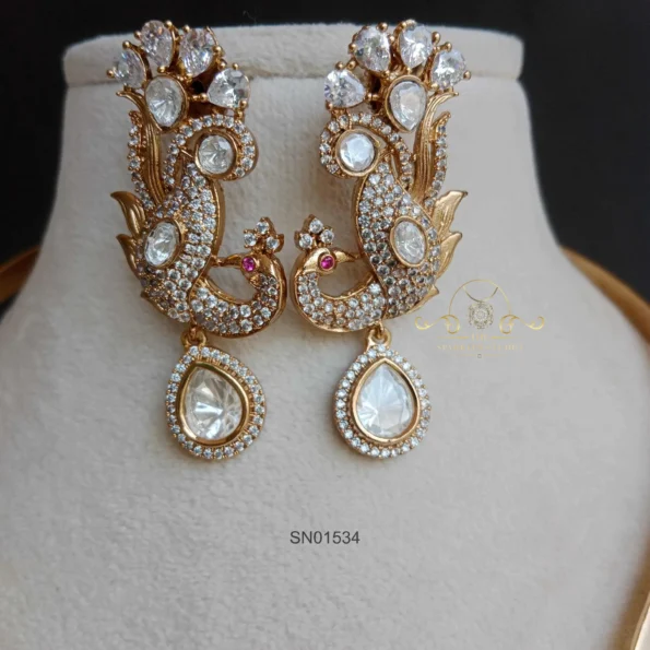 Shimmering Peacock Victorian Front Open Set