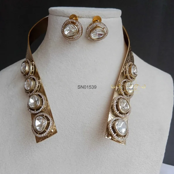 Modern Open Collar Victorian Massonite Neckset