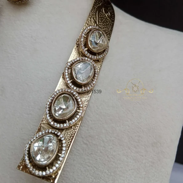 Modern Open Collar Victorian Massonite Neckset