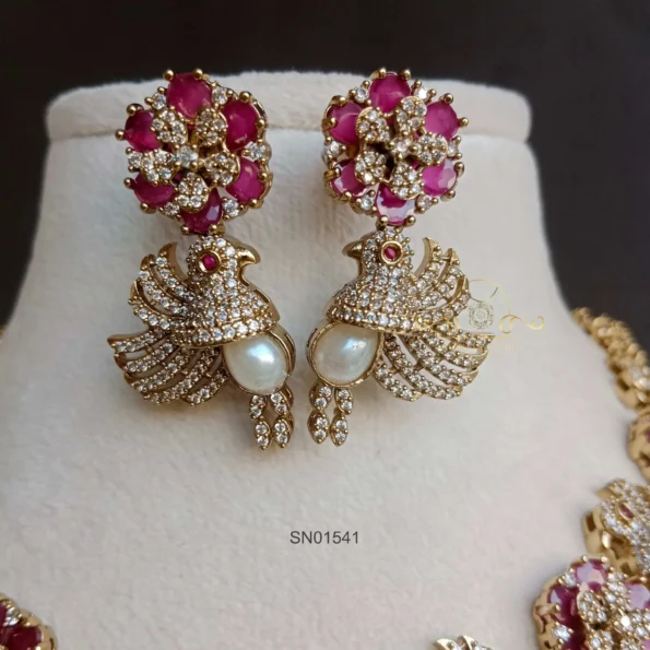 Dazzling Victorian Bird Set