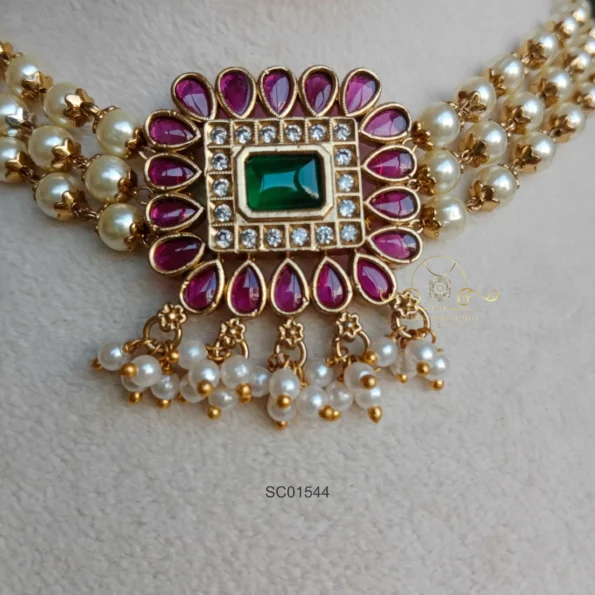 Pearl Choker with Ruby Pendant