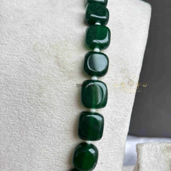 Emerald Bead Neckset