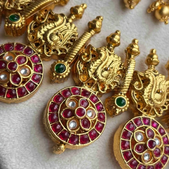 Rich Peacock Kemp Necklace