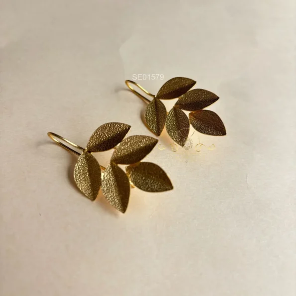 Stylish Hoop Leaf Earrings