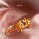 Trendy Flower Bracelet