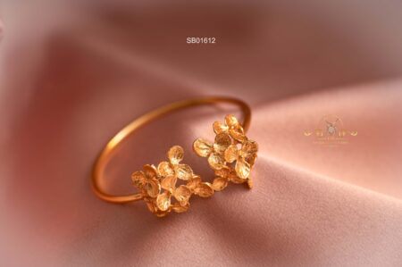 Trendy Flower Bracelet