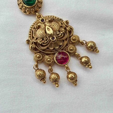 Antique Peacock Maang Tikka