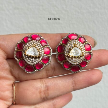 Jadau Victorian Massonite Stud