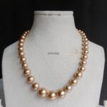 Classy Pearl String
