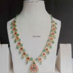 Jadau Necklace in Aventurine Beads