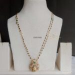 Victorian Pearl Pendante in Black Beads