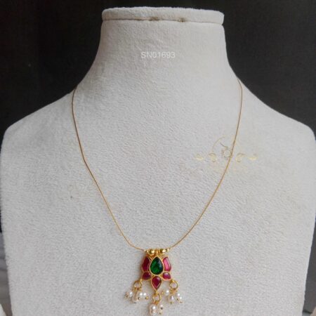 Lotus Invisible Necklace