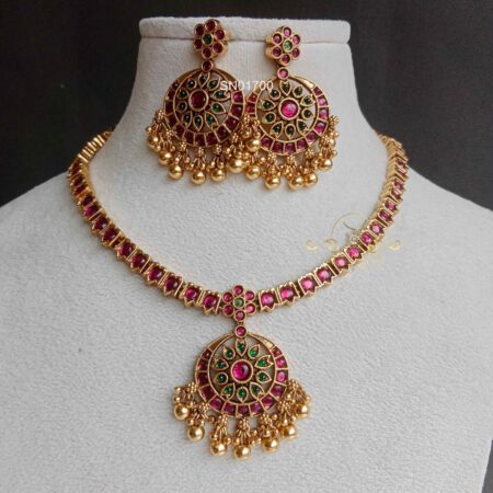 Classy Kemp Stone Attigai Necklace