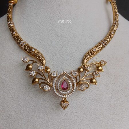 Antique Hasli pendant Necklace