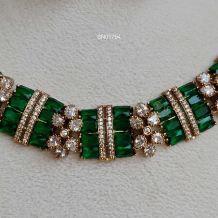Royal Emerald Victorian Necklace