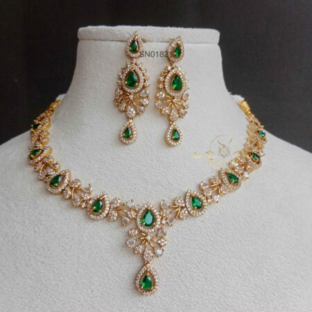 AD Emerald Necklace