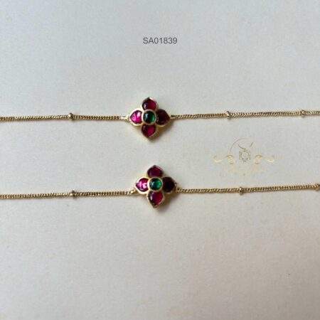 Four Petal Jadau Anklets