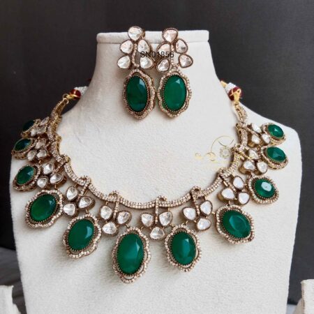 Emerald Polki Victorian Necklace