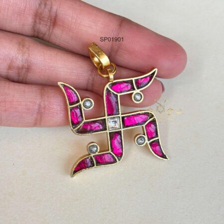 Jadau Swastik Pendant
