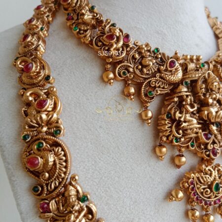 Goddess Lakshmi Bridal Jewellery Set