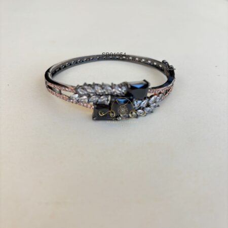 Victorian Black Stone Bracelet