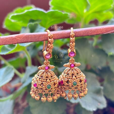 Multi Stone Hoop Jumkis