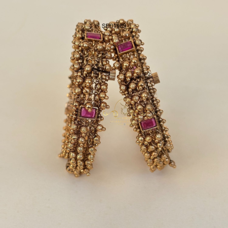 Gold Beads(gejje) Ruby Bangles