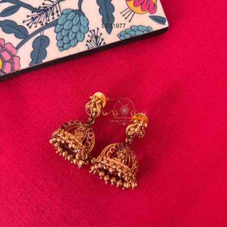 Antique Goddess Lakshmi Dome Jhumki