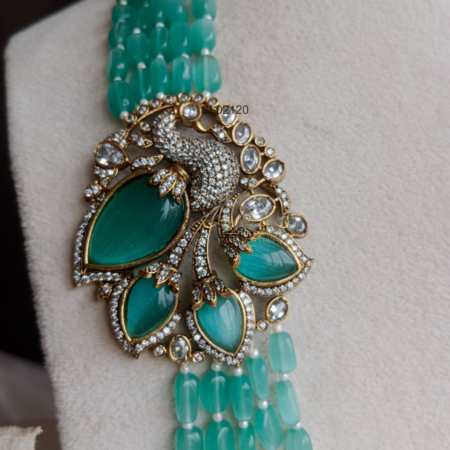 Five Row Green Bead Side Pendant Haram Set