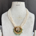 Green Jadau Pendant in Pearl Necklace
