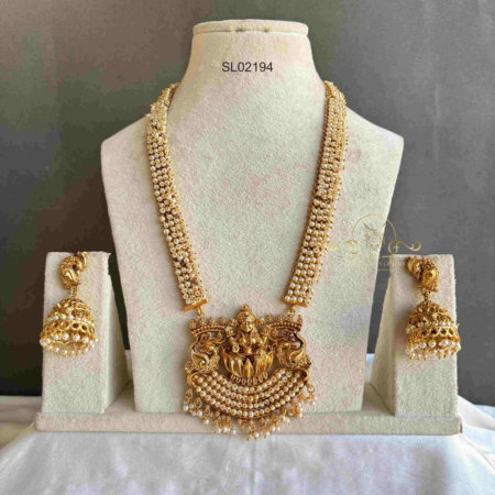 Cluster pearl Goddess Lakshmi Haram
