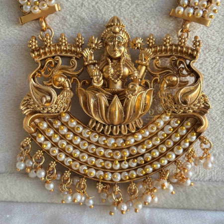 Cluster pearl Goddess Lakshmi Haram